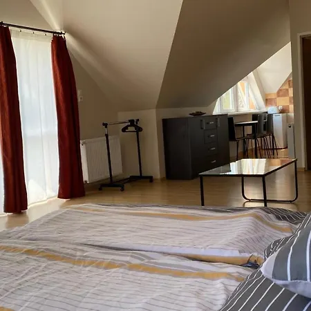 Korall דירה Balatonfůzfő