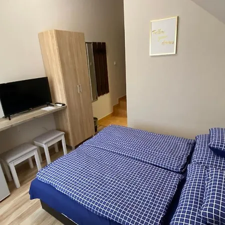 Korall Balatonfůzfő