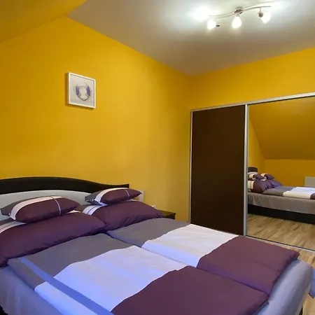 Korall Apartment *