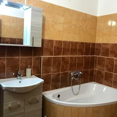 Korall * Balatonfůzfő