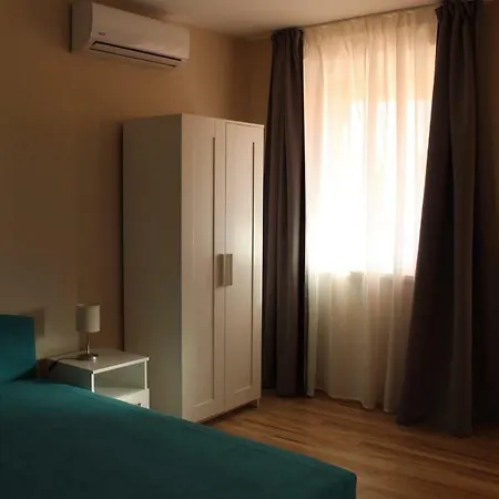 Korall Apartment *