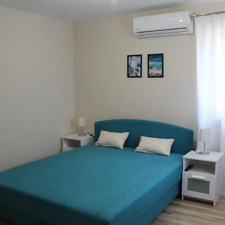 Korall Apartment Balatonfuzfo