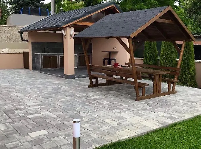 Korall * Balatonfůzfő