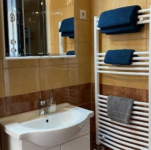 Korall Apartment *