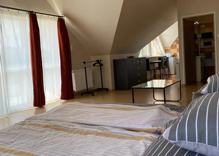 Korall Apartment Balatonfuzfo