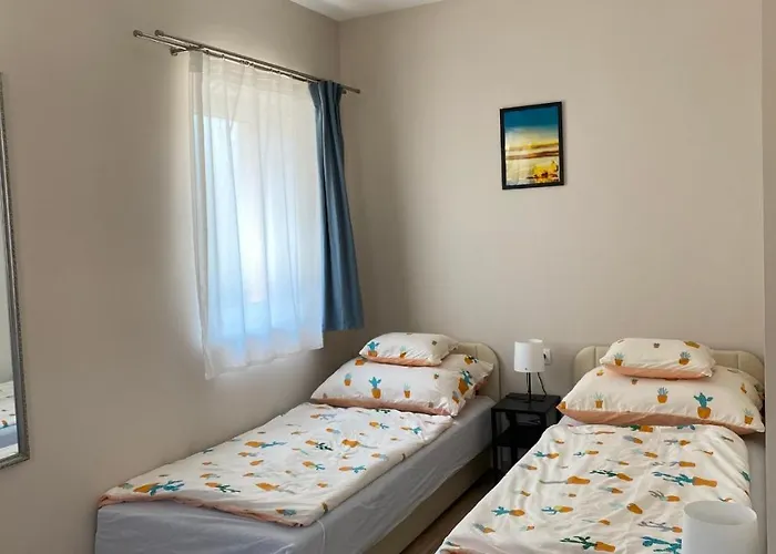 Korall Apartment *