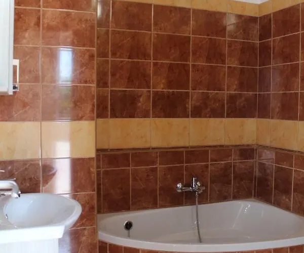 Korall Apartment Balatonfuzfo